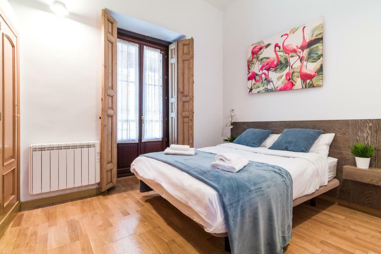 Pyr Select Plaza Mayor II Y III Appartement Madrid Buitenkant foto